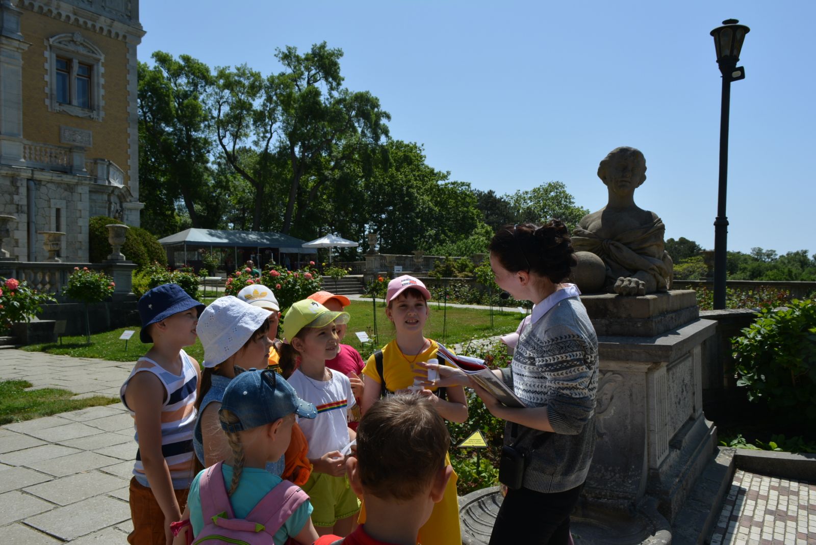 Подробнее о статье Праздник Дня защиты детей в Массандровском дворце.