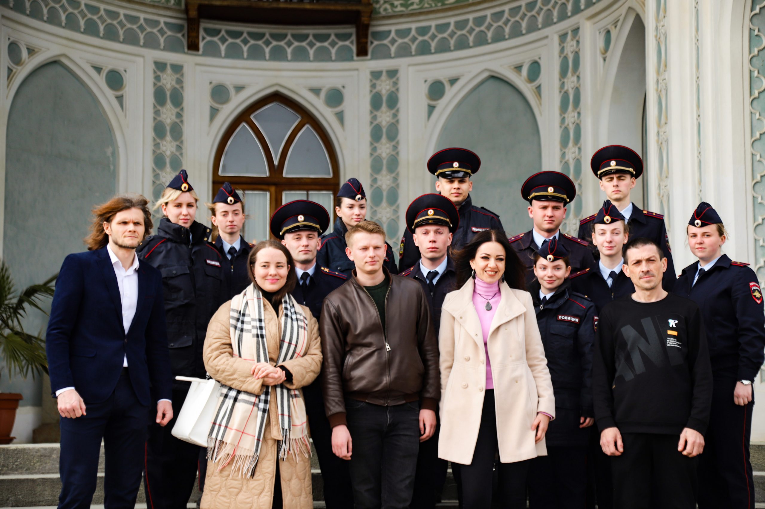 Подробнее о статье Сегодня, в стенах Воронцовского дворца в Алупке, состоялась премьера видеоклипа группы «Таврика».