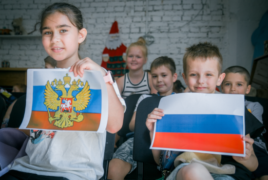 В Воронцовском дворце состоялась тематическая беседа ко Дню России