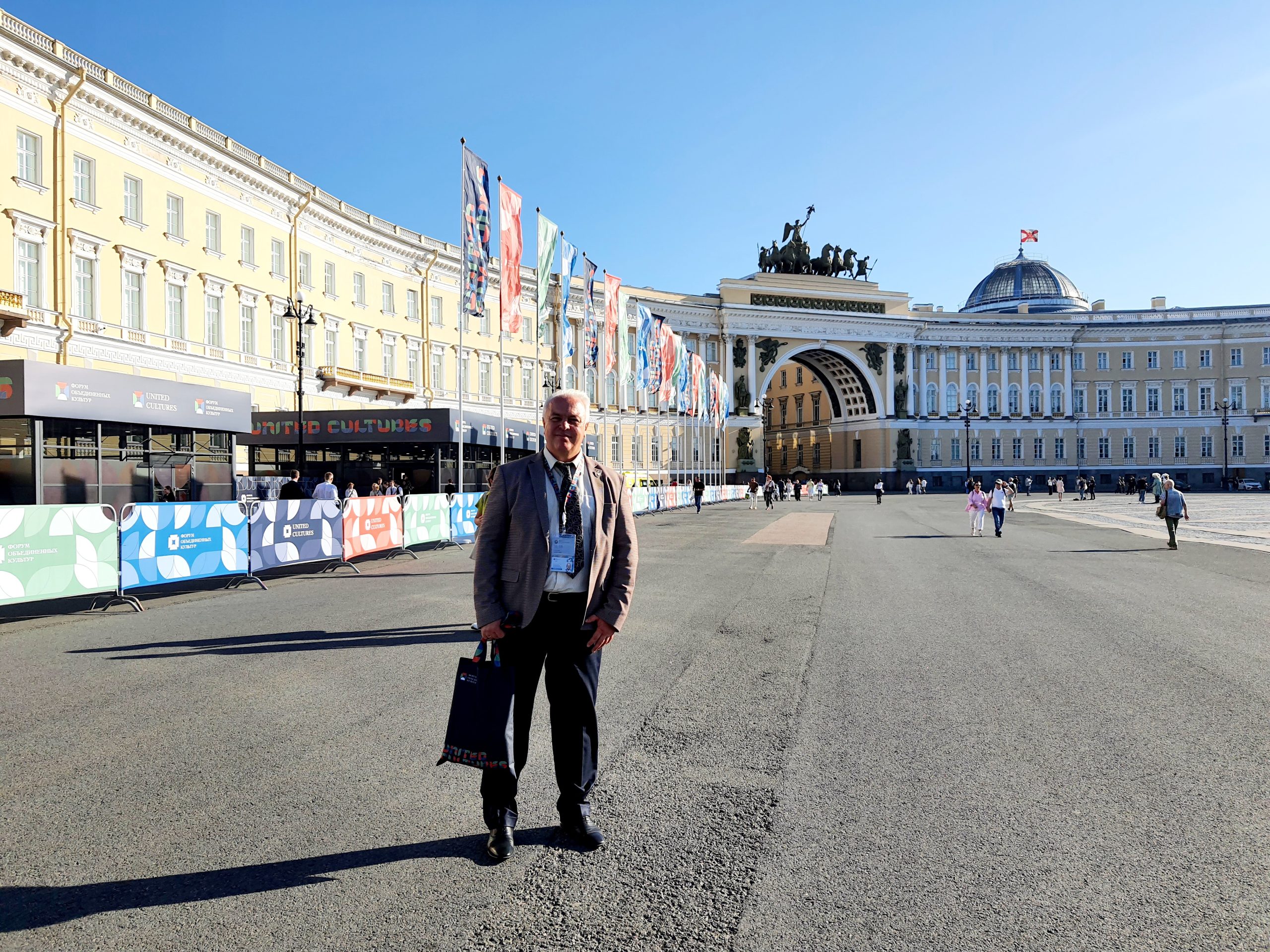 Подробнее о статье Торжественное открытие международного форума объединённых культур.