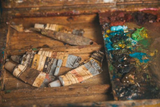 В Воронцовском дворце в Алупке открылась выставка, приуроченная к 100-летию П. К. Столяренко