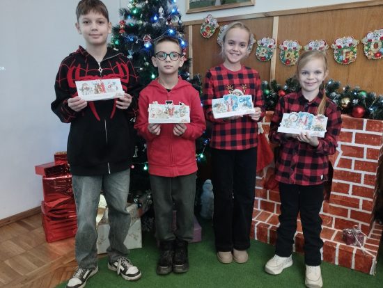 На январских каникулах в Массандровском дворце для взрослых и детей проходит праздничная программа!